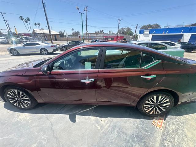 2024 Nissan Altima SV FWD
