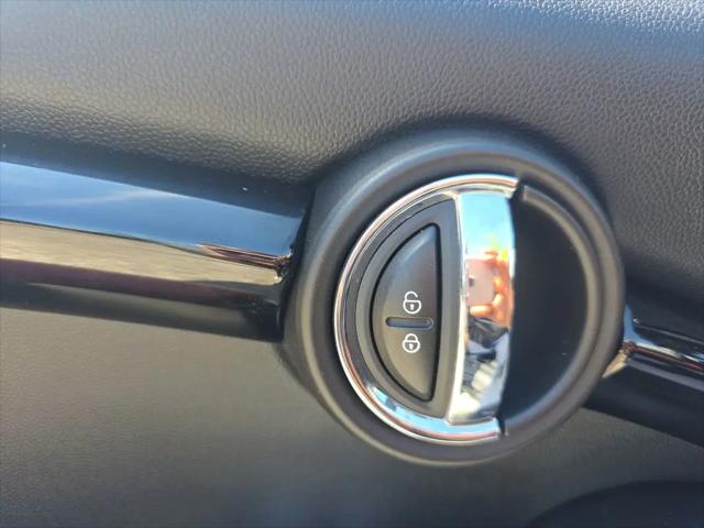 2018 MINI Convertible Cooper