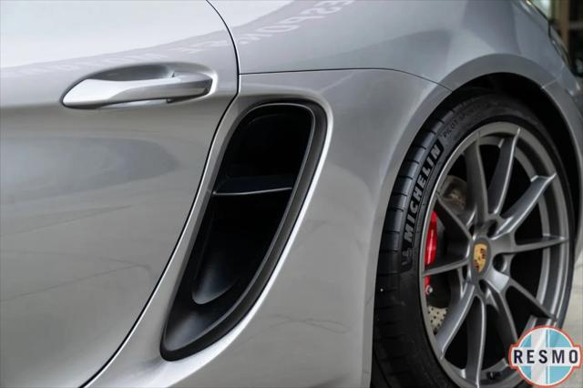 2024 Porsche 718 Cayman GTS 4.0