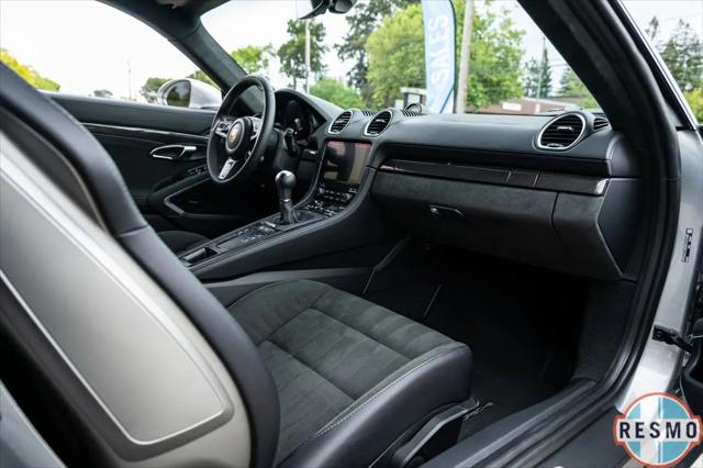2024 Porsche 718 Cayman GTS 4.0