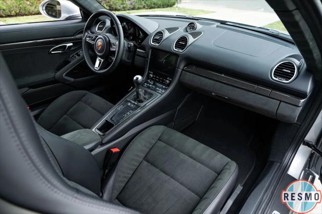 2024 Porsche 718 Cayman GTS 4.0