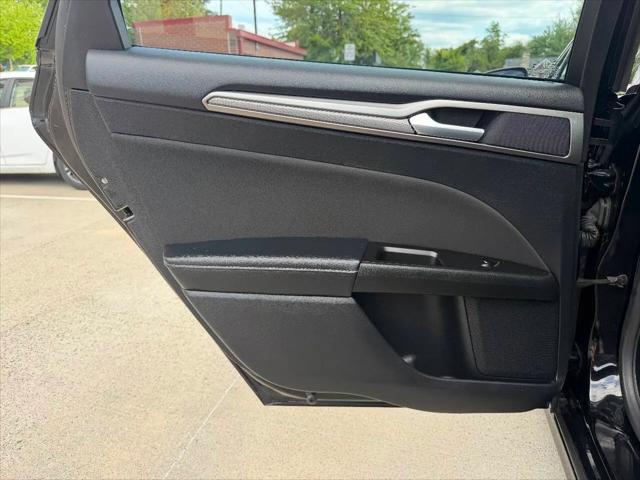 2017 Ford Fusion SE