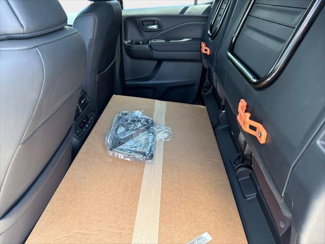 2026 Honda Ridgeline Black Edition Two-Tone