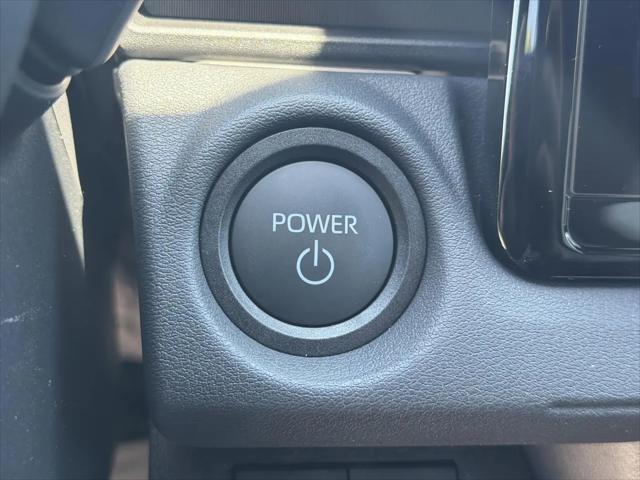 2026 Toyota C-HR SE