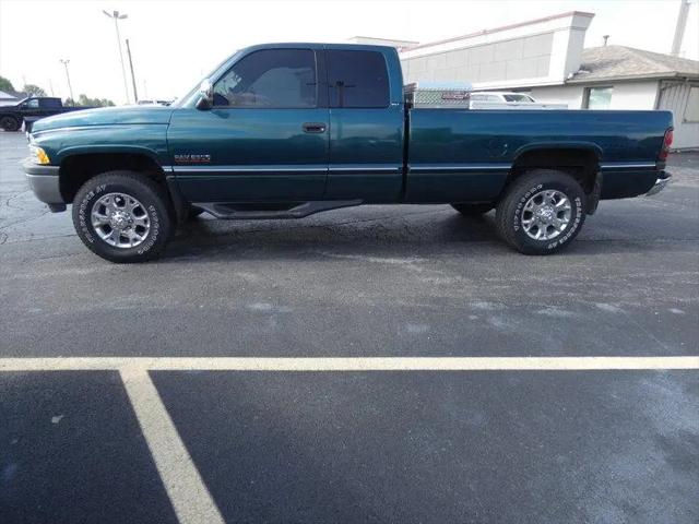 1997 Dodge Ram 2500 ST for sale in Clinton, IL
