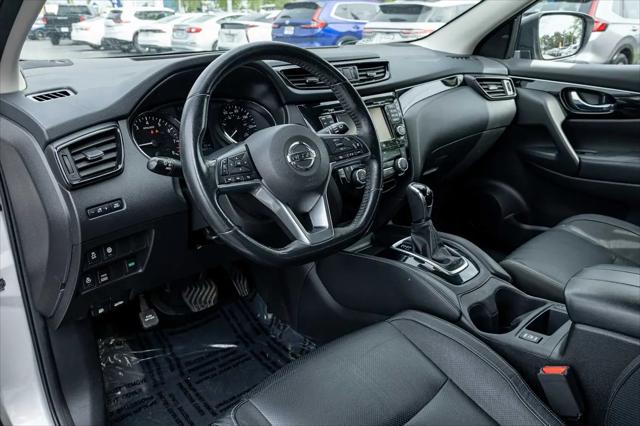 2017 Nissan Rogue Sport SL