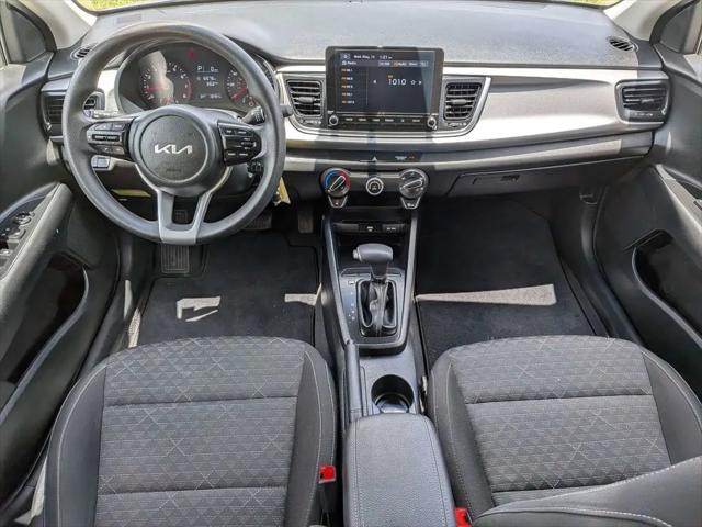 2022 Kia Rio 5 door S