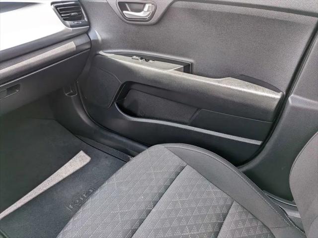 2022 Kia Rio 5 door S
