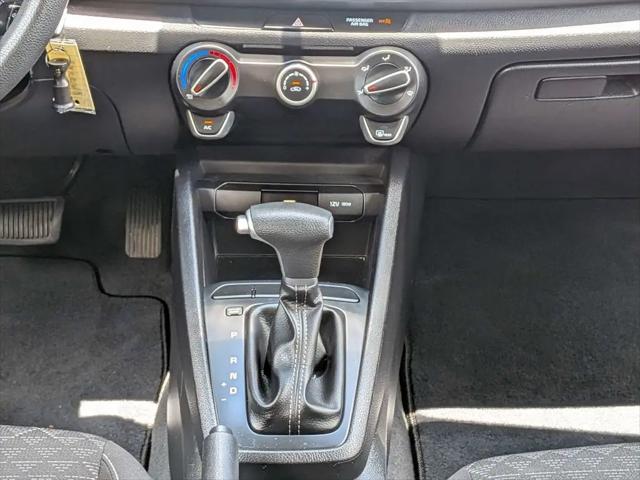 2022 Kia Rio 5 door S