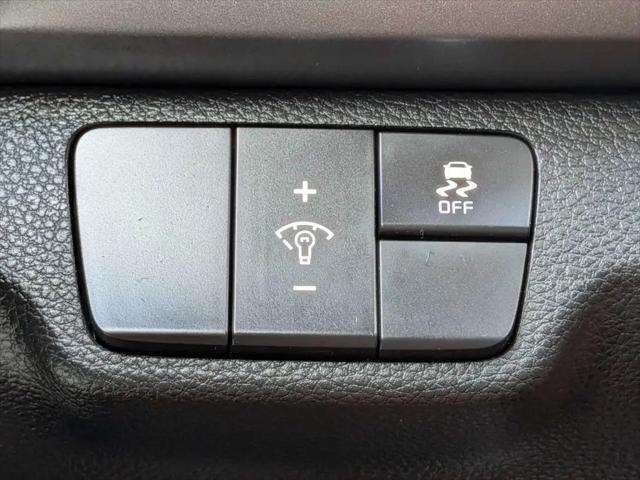 2022 Kia Rio 5 door S