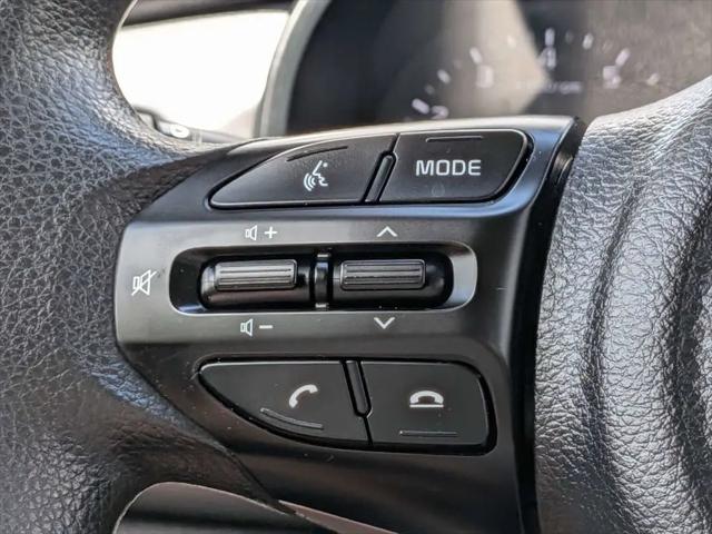 2022 Kia Rio 5 door S