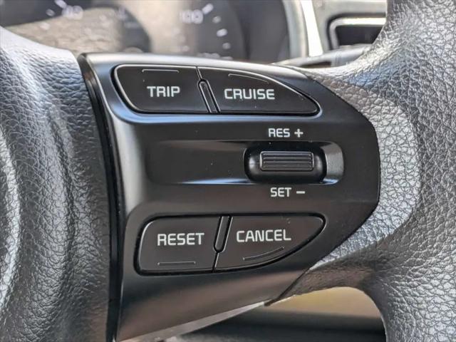 2022 Kia Rio 5 door S