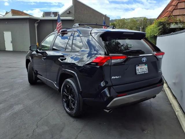 2024 Toyota RAV4 Hybrid SE
