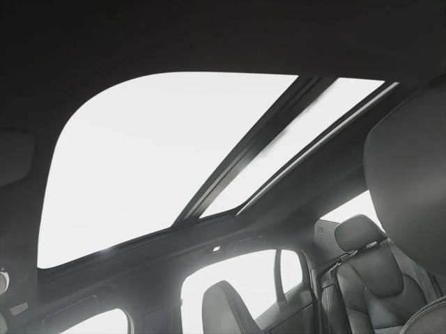 2024 Volvo S60 B5 Plus Black Edition