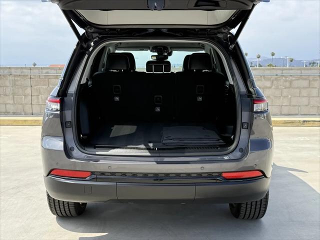 2024 Jeep Grand Cherokee Limited 4x2