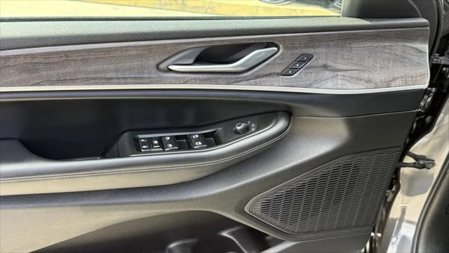 2024 Jeep Grand Cherokee Limited 4x2