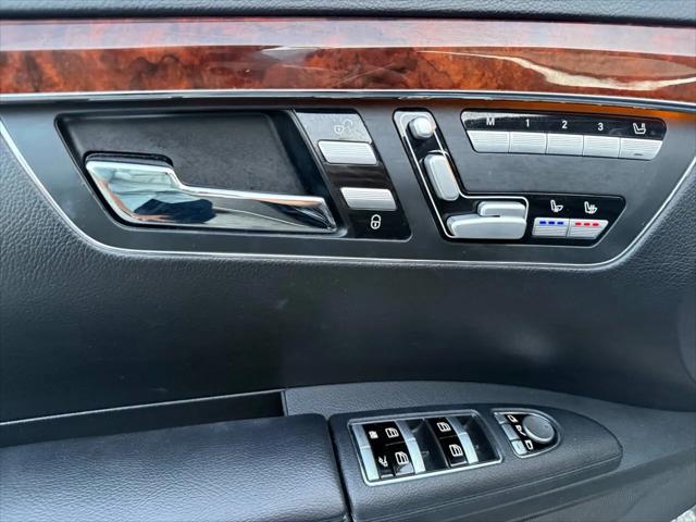 2009 Mercedes-Benz S 550 4MATIC