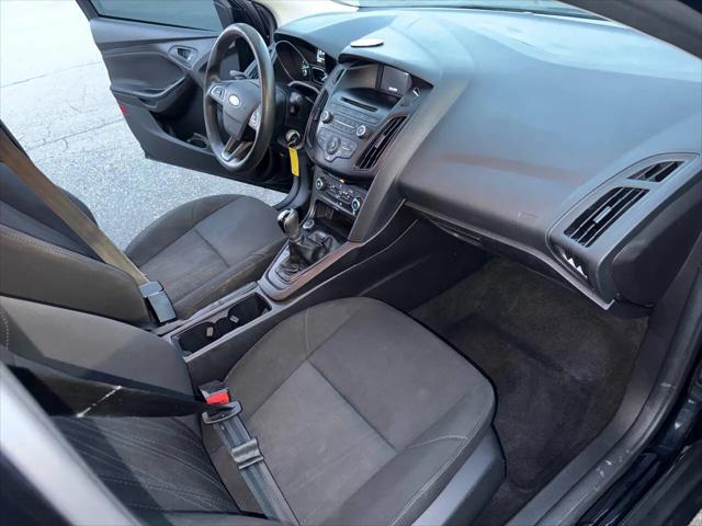2017 Ford Focus S