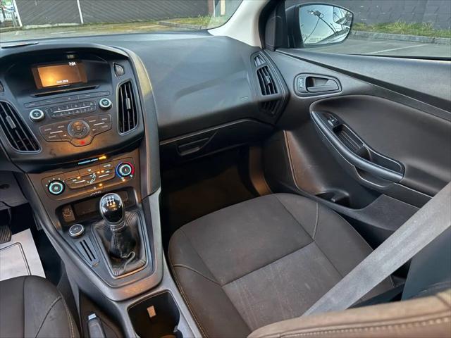 2017 Ford Focus S