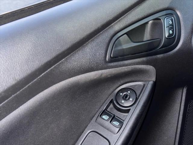 2017 Ford Focus S