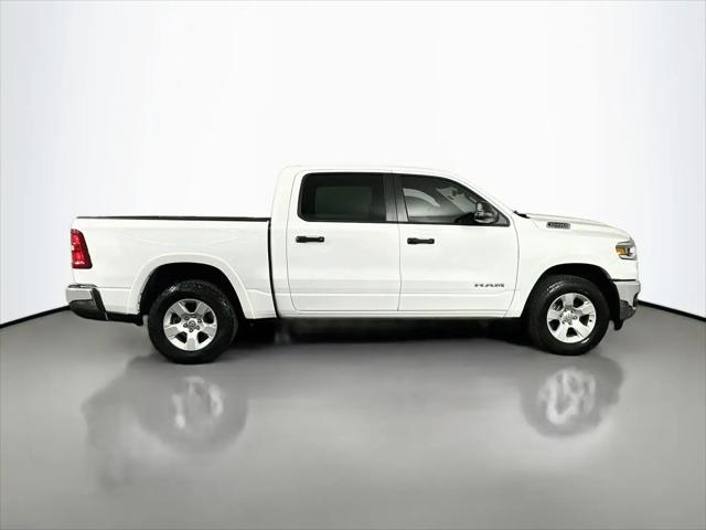 2025 Ram 1500 Big Horn Crew Cab 4x4 5'7" Box