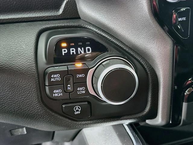 2025 Ram 1500 Big Horn Crew Cab 4x4 5'7" Box