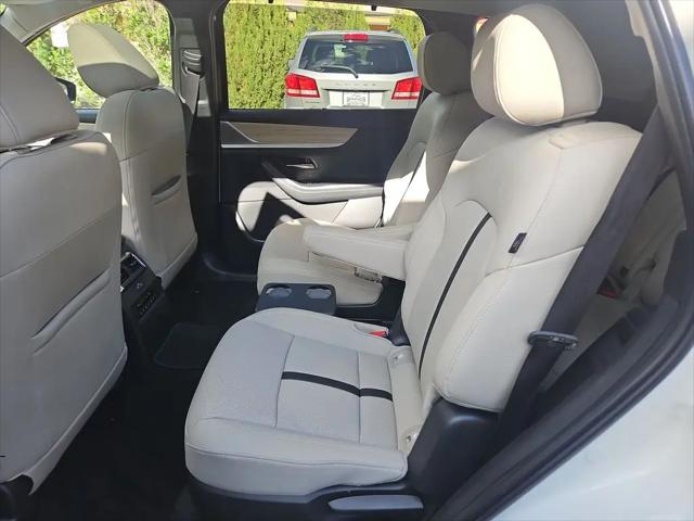 2025 Mazda X-90 Preferred Package