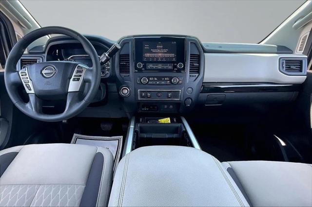 2024 Nissan Titan Crew Cab SV 4x2