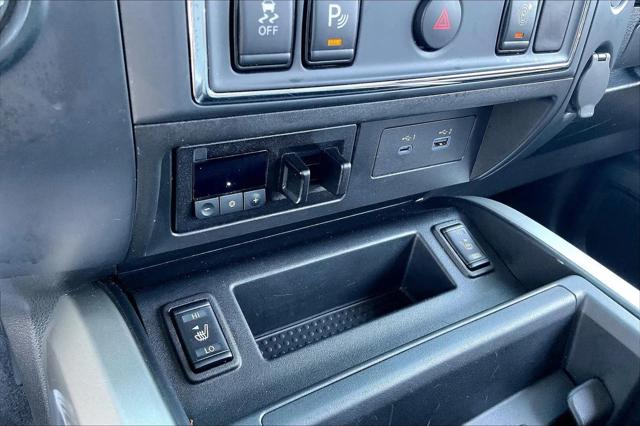 2024 Nissan Titan Crew Cab SV 4x2