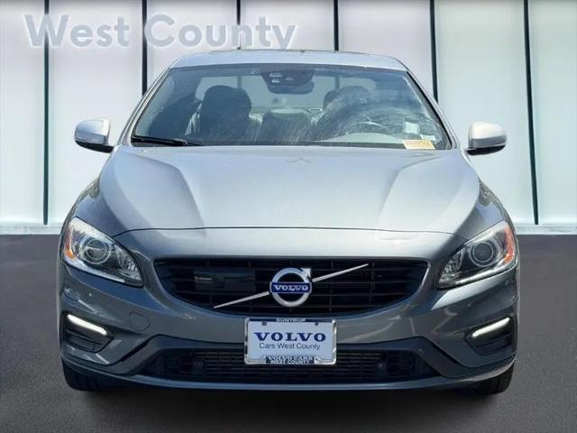 2016 Volvo S60 T6 Drive-E R-Design Platinum