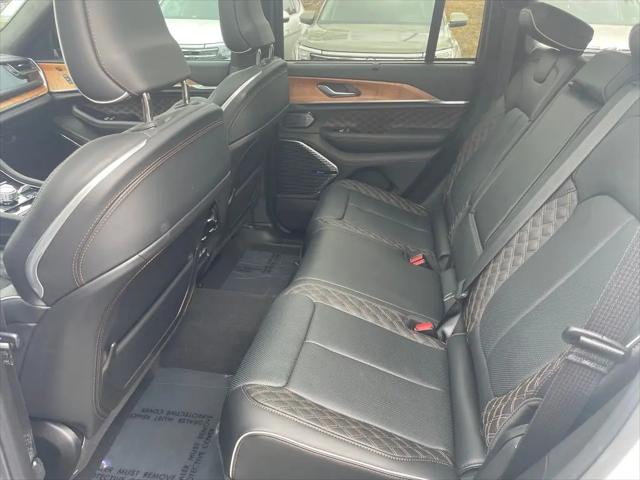 2025 Jeep Grand Cherokee Summit Reserve 4x4