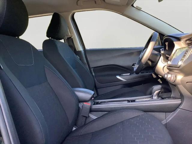 2024 Nissan Kicks SV Xtronic CVT