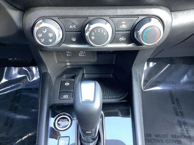 2024 Nissan Kicks SV Xtronic CVT