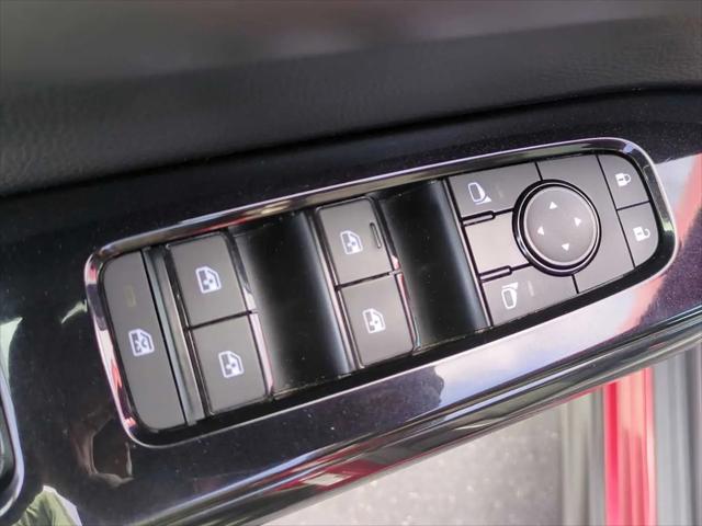 2022 Nissan Pathfinder SV 2WD
