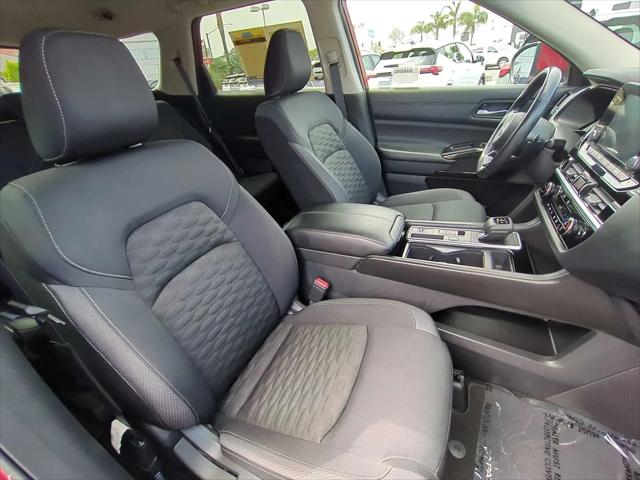 2022 Nissan Pathfinder SV 2WD