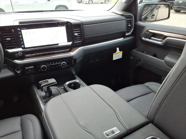 2026 Chevrolet Silverado 1500 4WD Crew Cab Short Bed RST