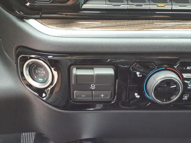 2026 Chevrolet Silverado 1500 4WD Crew Cab Short Bed RST