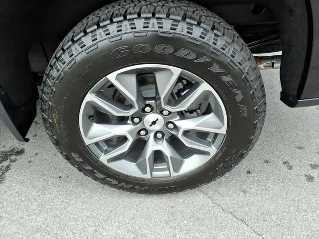 2026 Chevrolet Silverado 1500 4WD Crew Cab Short Bed RST
