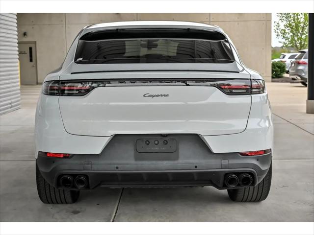 2023 Porsche Cayenne Platinum Edition