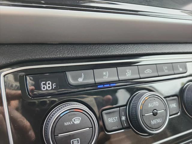 2022 Volkswagen Atlas 3.6L V6 SEL Premium R-Line