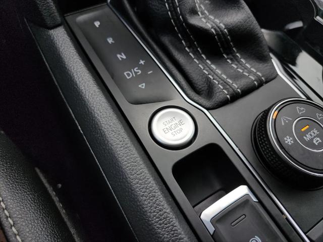 2022 Volkswagen Atlas 3.6L V6 SEL Premium R-Line