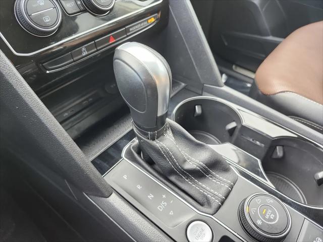 2022 Volkswagen Atlas 3.6L V6 SEL Premium R-Line