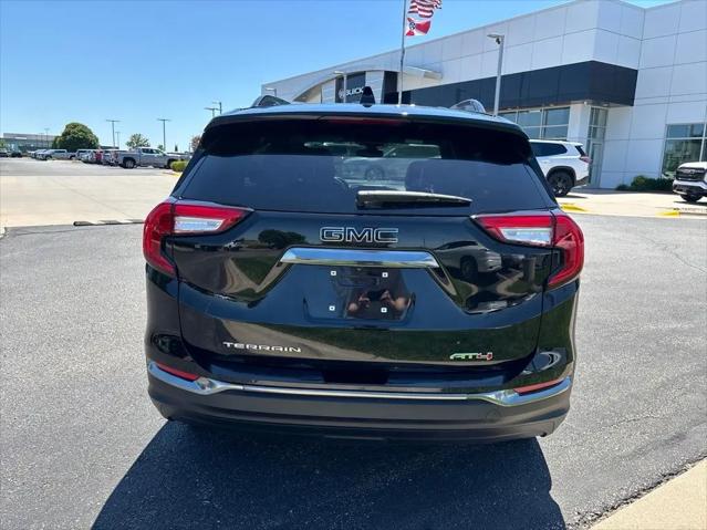 2023 GMC Terrain AWD AT4
