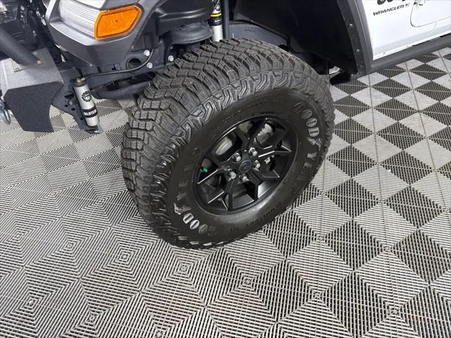 2024 Jeep Wrangler 4-Door Willys 4x4