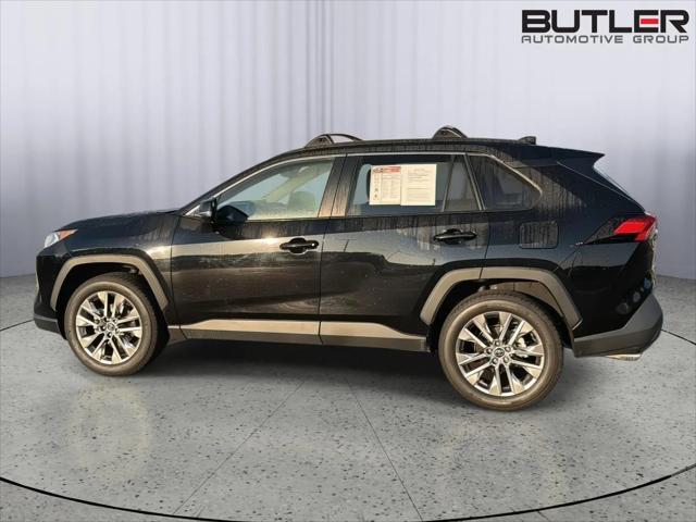 2020 Toyota RAV4 XLE Premium
