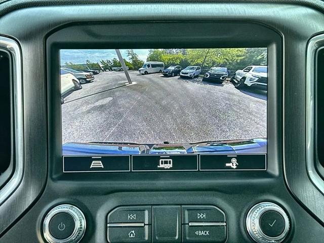 2022 GMC Sierra 1500 Limited 4WD Crew Cab Short Box AT4