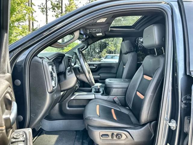 2022 GMC Sierra 1500 Limited 4WD Crew Cab Short Box AT4