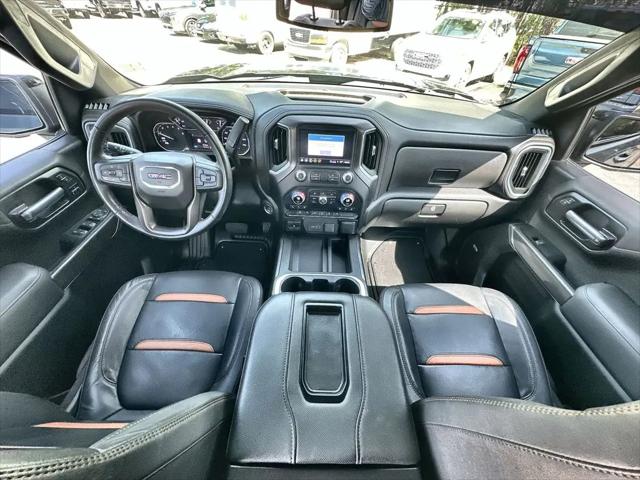 2022 GMC Sierra 1500 Limited 4WD Crew Cab Short Box AT4