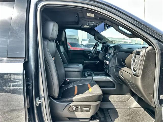 2022 GMC Sierra 1500 Limited 4WD Crew Cab Short Box AT4