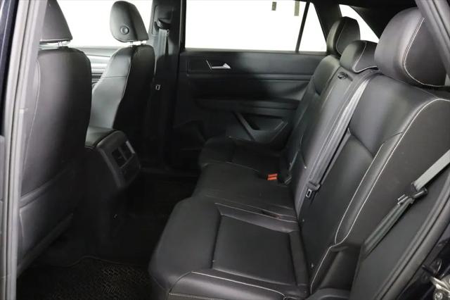 2020 Volkswagen Atlas Cross Sport 3.6L V6 SEL R-Line